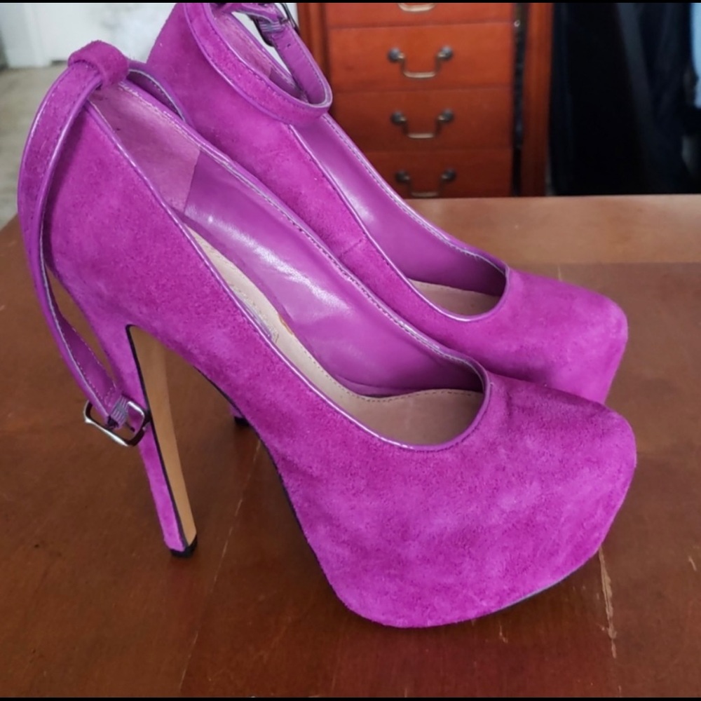 H by Halston Platform Shoes Size 5